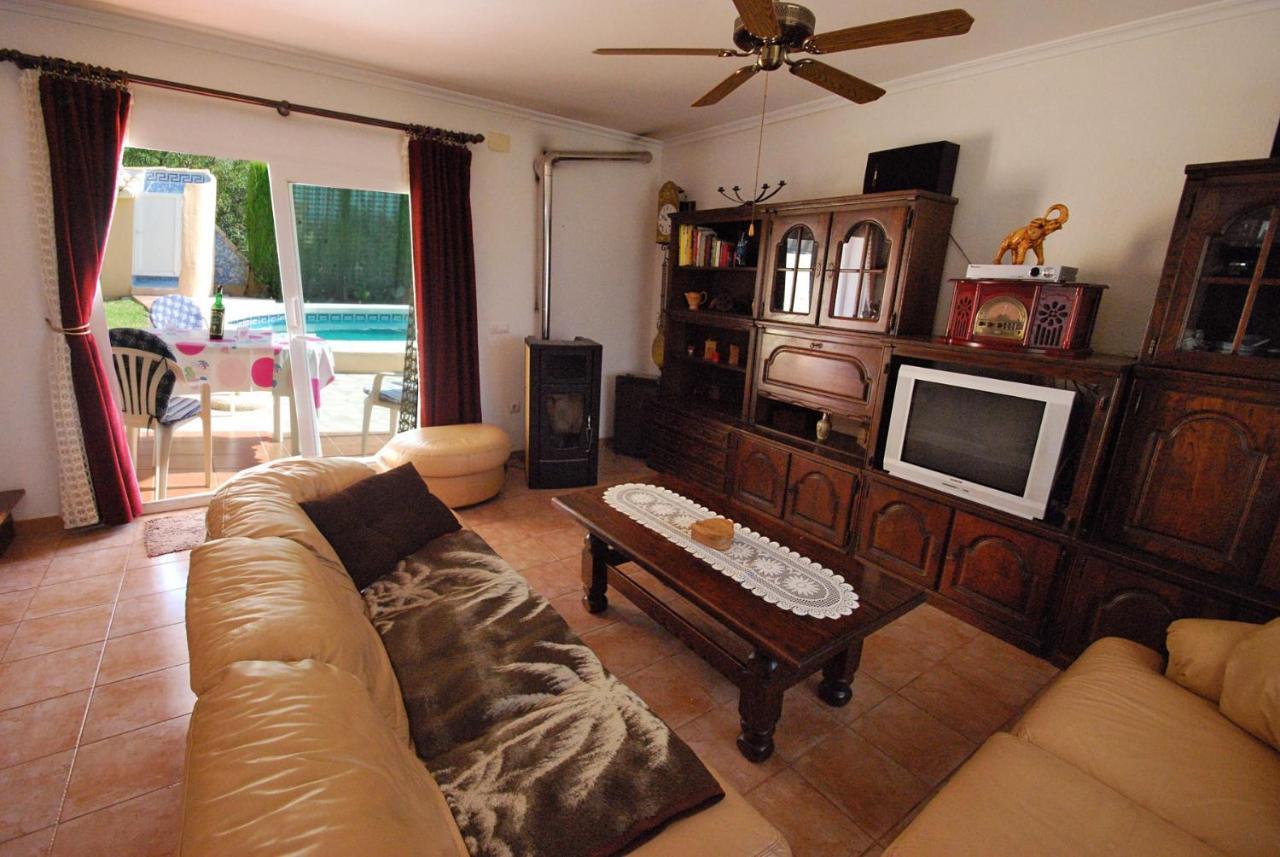 Villa Bugamvilla - Deniasol ภายนอก รูปภาพ